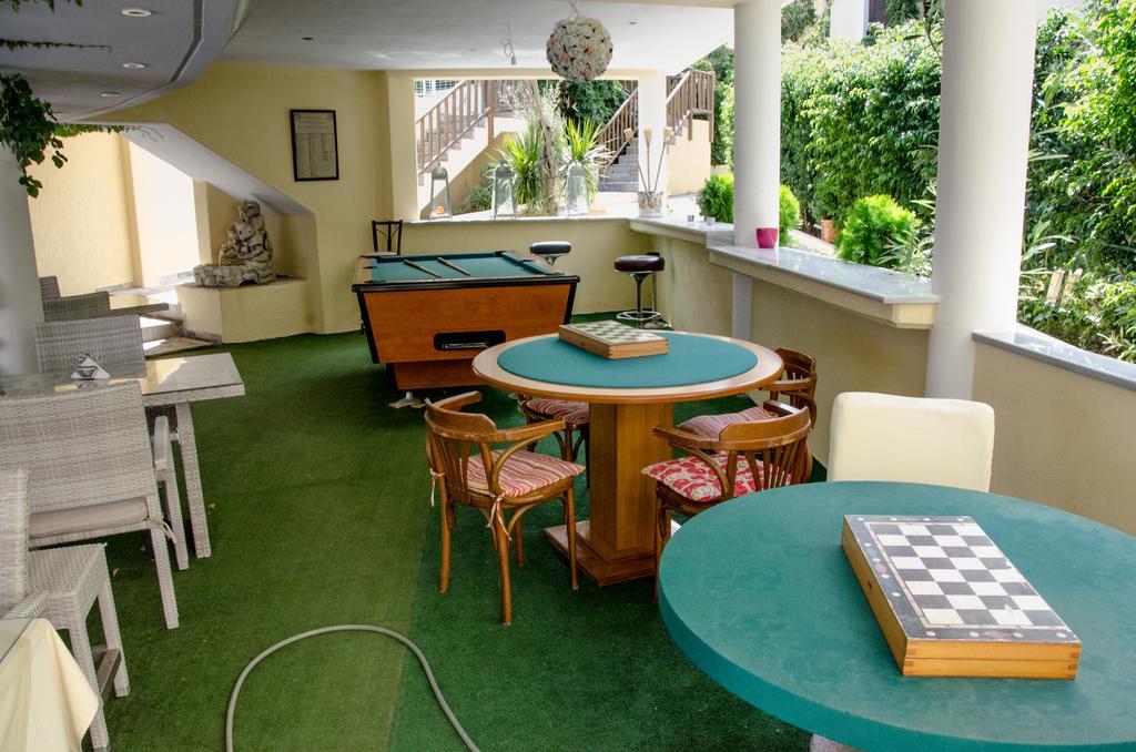 Sun Club Olympia Apartment แอร์ซอนิสซอส ภายนอก รูปภาพ
