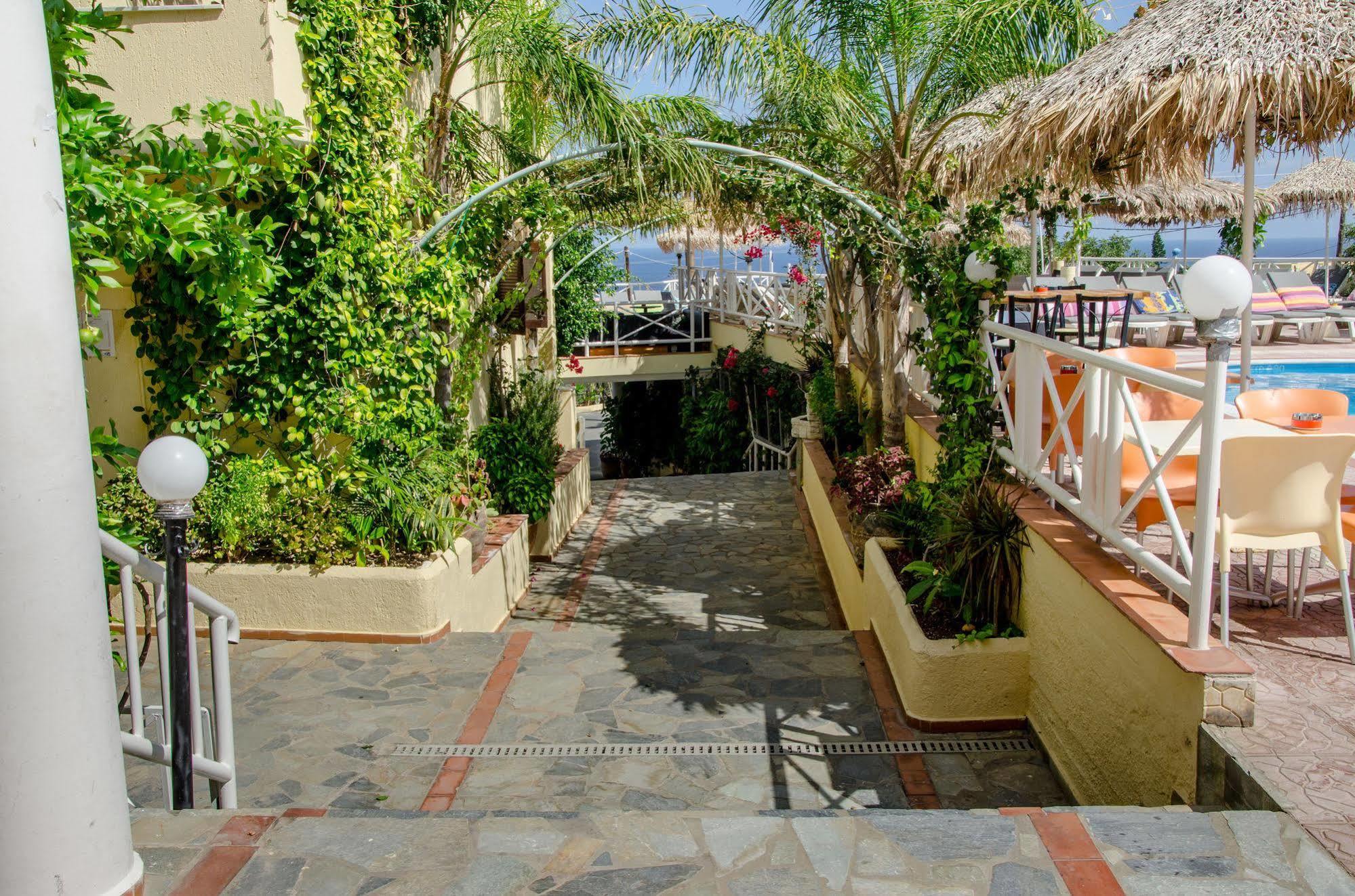 Sun Club Olympia Apartment แอร์ซอนิสซอส ภายนอก รูปภาพ